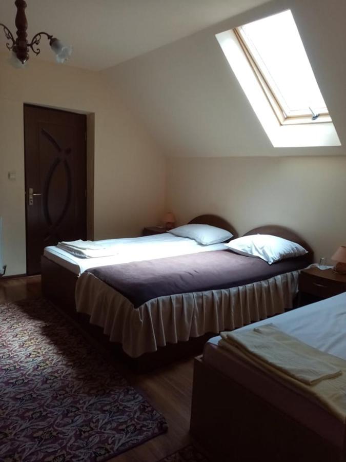 Hotel Pensiunea Oana Balc Esterno foto